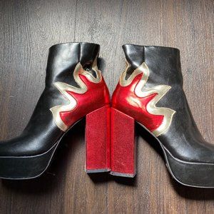 Trendy Flame Platforms